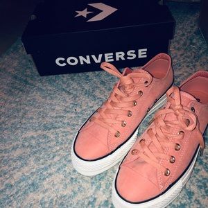 Converse CTAS LIFT OX Pink Blush/ Black/Egret